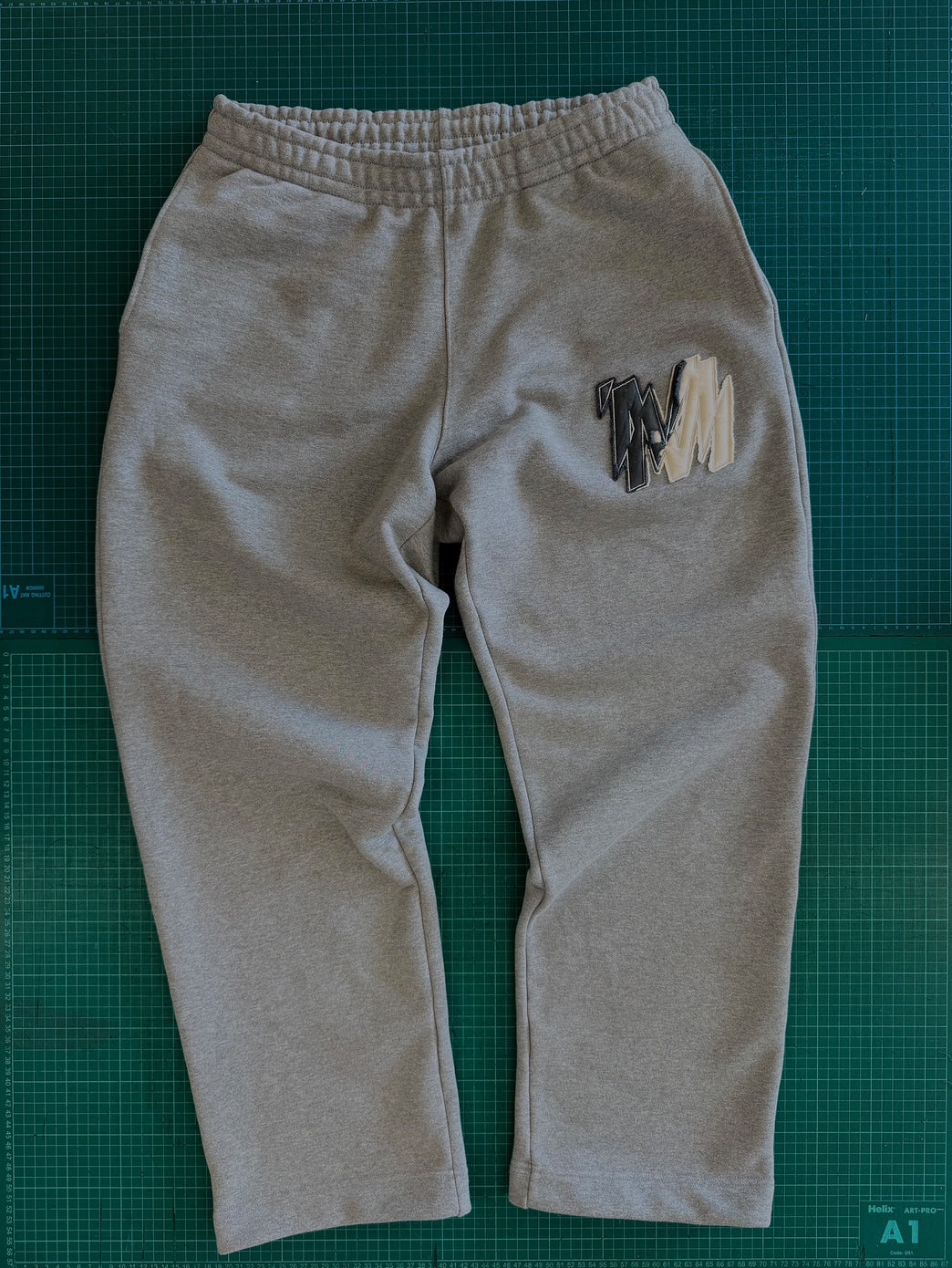 Straight leg sweatpants grey - Unisex